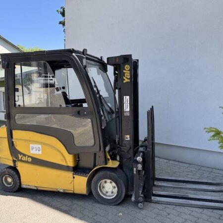 yale-erp30vl-elektromos-hasznalt-targonca-pe303208