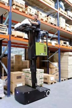 clark-cop1-komissiozo-targonca-emelve