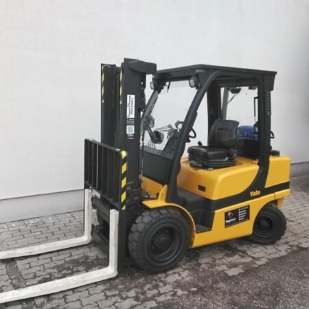 YALE-GLP30VX-gázüzemű-használt-targonca-PG303111-1