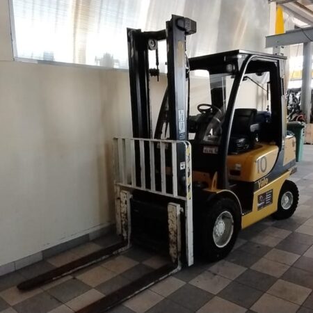 yale-glp30vx-gazuzemu-hasznalt-targonca-pg303602-1