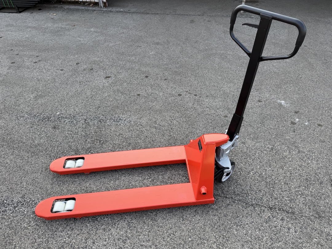 HPT-A30-3-tonnás-raklapmozgato-beka-2