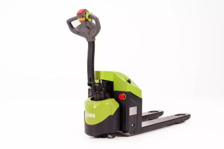 CLARK BPT15 elektromos gyalogkíséretű raklapemelő oldalról