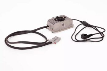 CLARK ELP15 elektromos kézi raklapemelő 8 clark elp 15 elektromos raklapemelő töltője