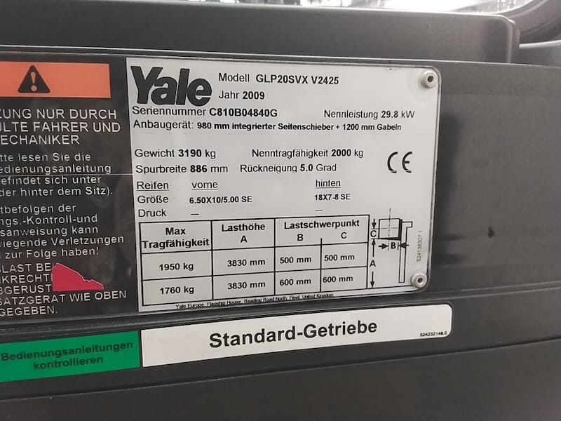 Yale GLP20SVX használt gázos targonca 4 yale-glp20svx-hasznalt-gazos-targonca-PG203802-3