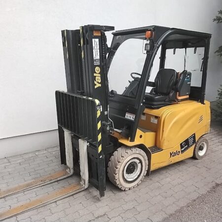 yale-erp30ux-elektromos-hasznalt-targonca-pe304502 főkép